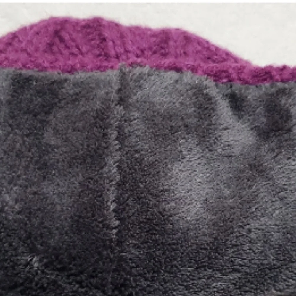 THE NORTH FACE MULTICOLORED WHITE PINK REVERSIBLE KNIT FLEECE HAT
